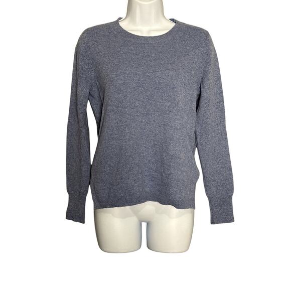 J.Crew S 100% Cashmere Crewneck Sweater in
Powder Blue - Picture 1 of 7